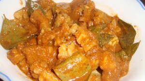 Pavatkai curry