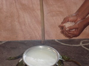 Adding rice to the pot